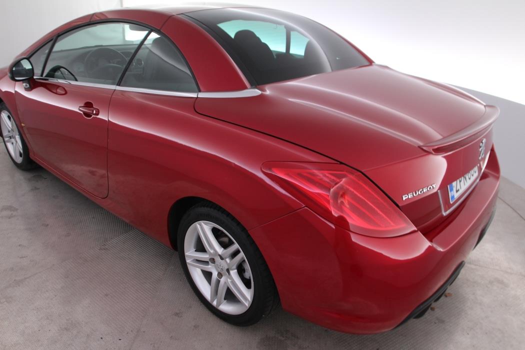 PEUGEOT 308 2011