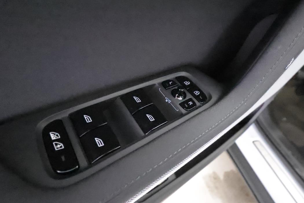 POLESTAR 2 2024