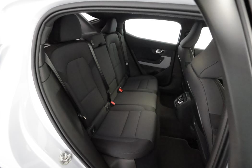 POLESTAR 2 2024