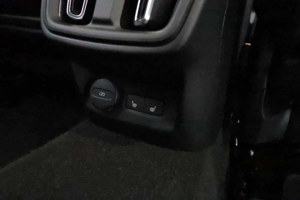 POLESTAR 2 2024