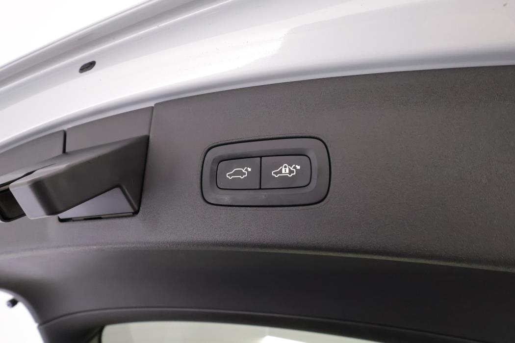 POLESTAR 2 2024