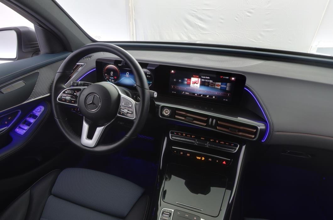 MERCEDES-BENZ EQC 2022