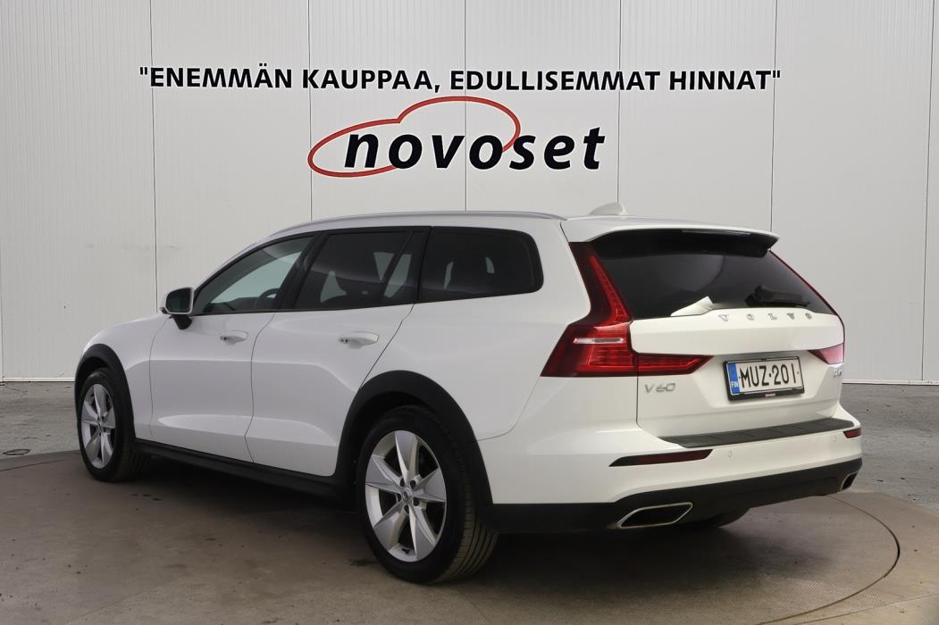 VOLVO V60 Cross Country 2020