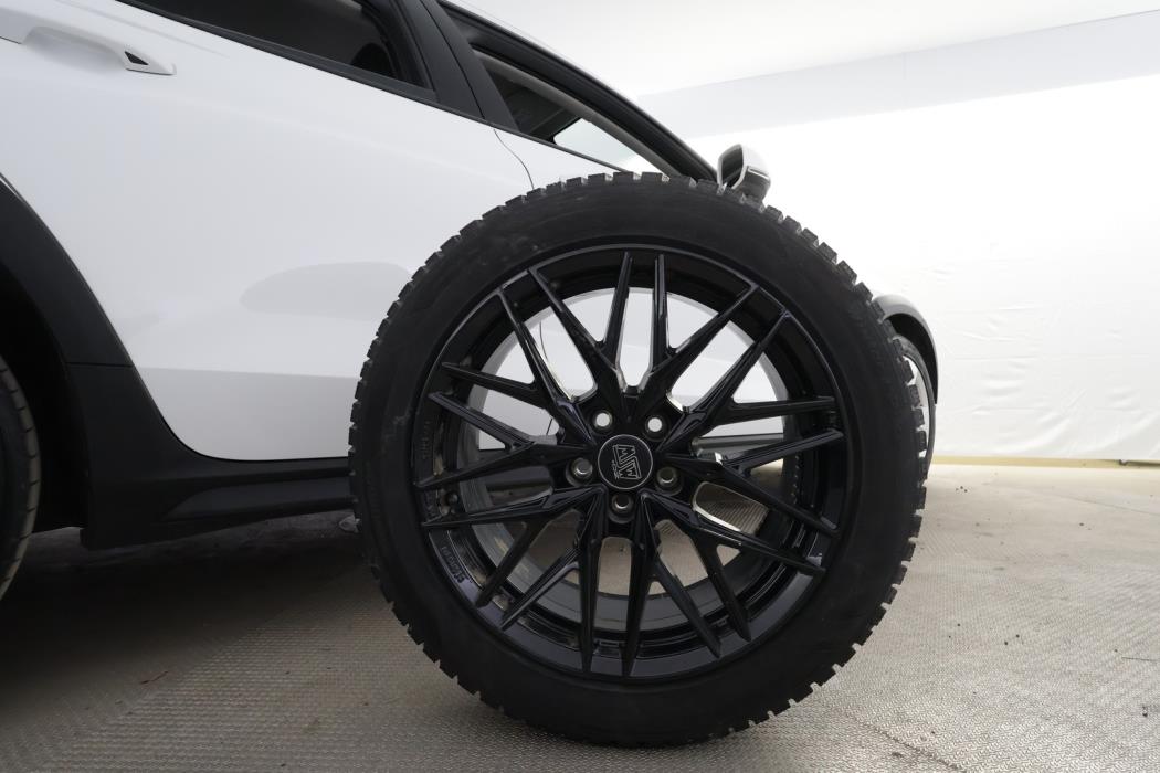 VOLVO V60 Cross Country 2020