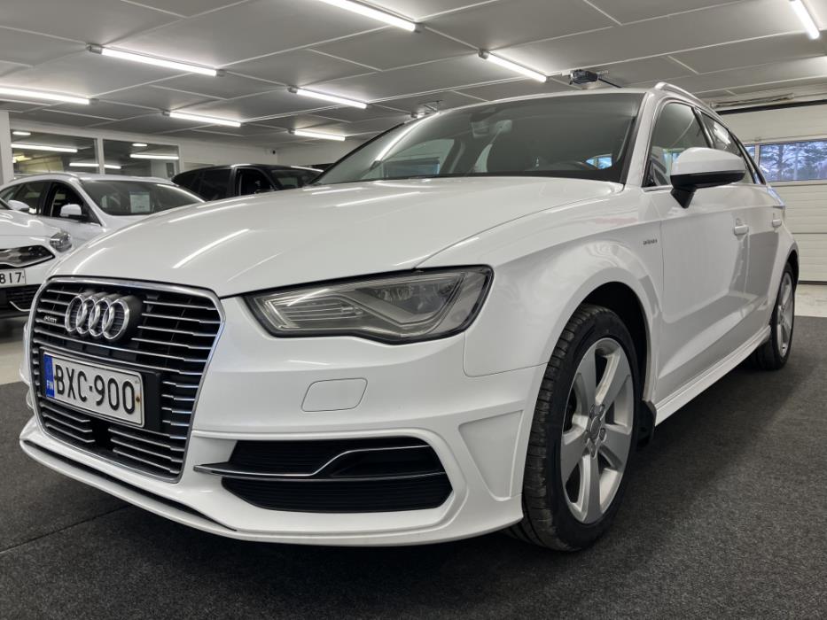 AUDI A3 2016