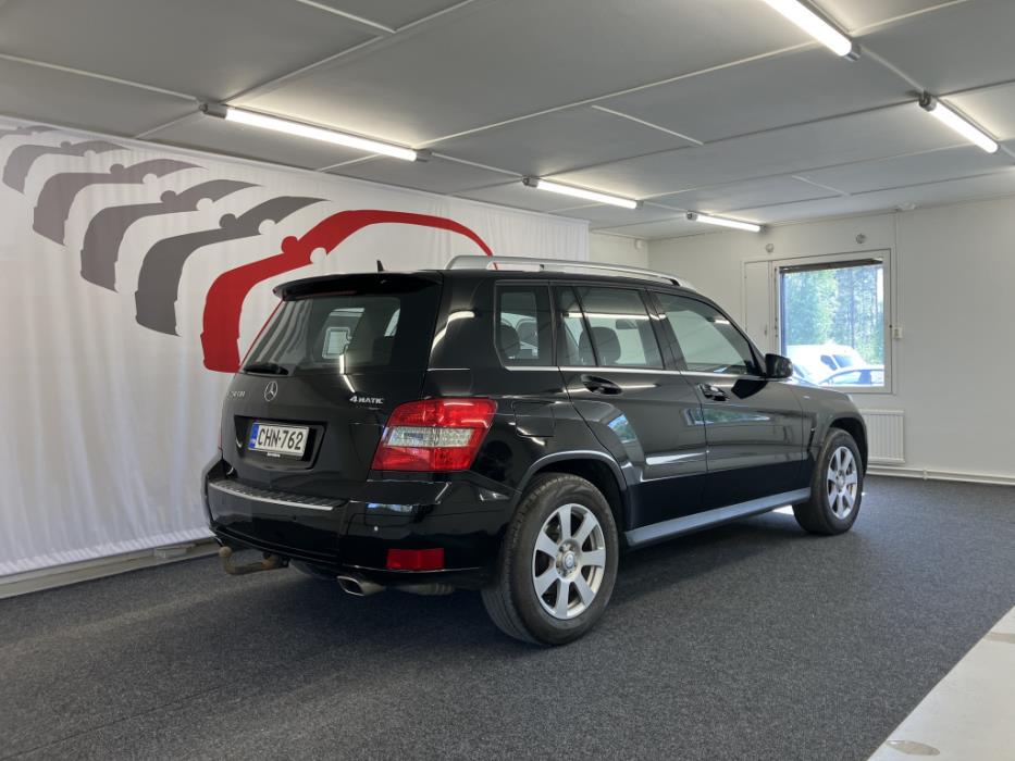 MERCEDES-BENZ GLK 2011