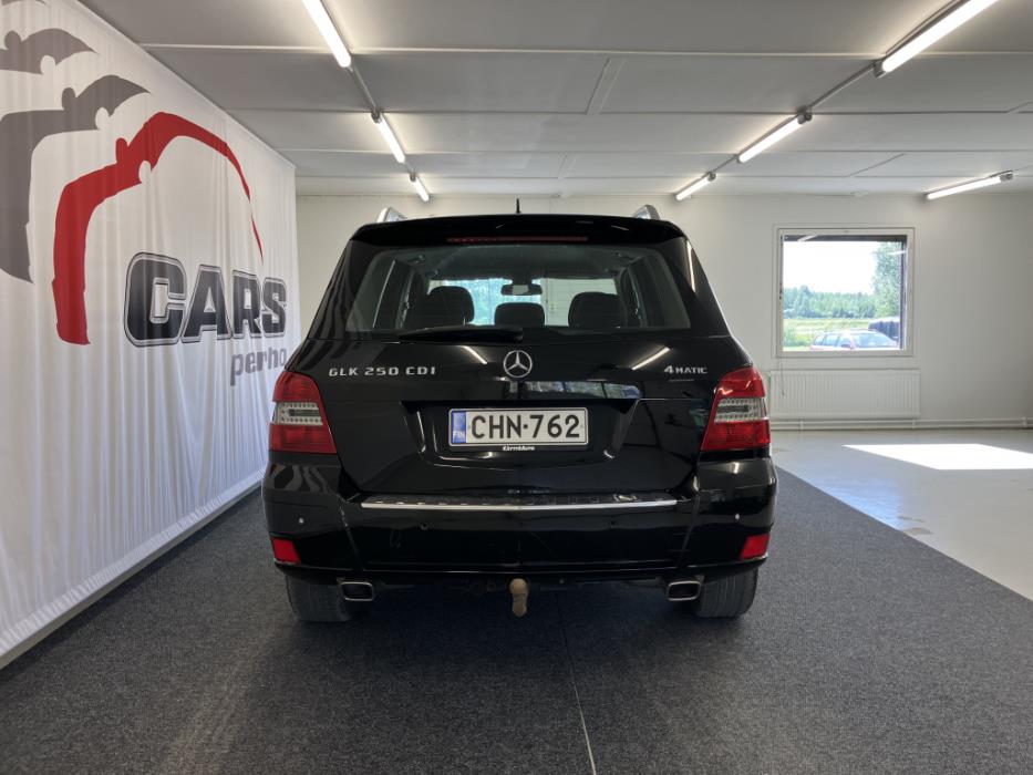 MERCEDES-BENZ GLK 2011