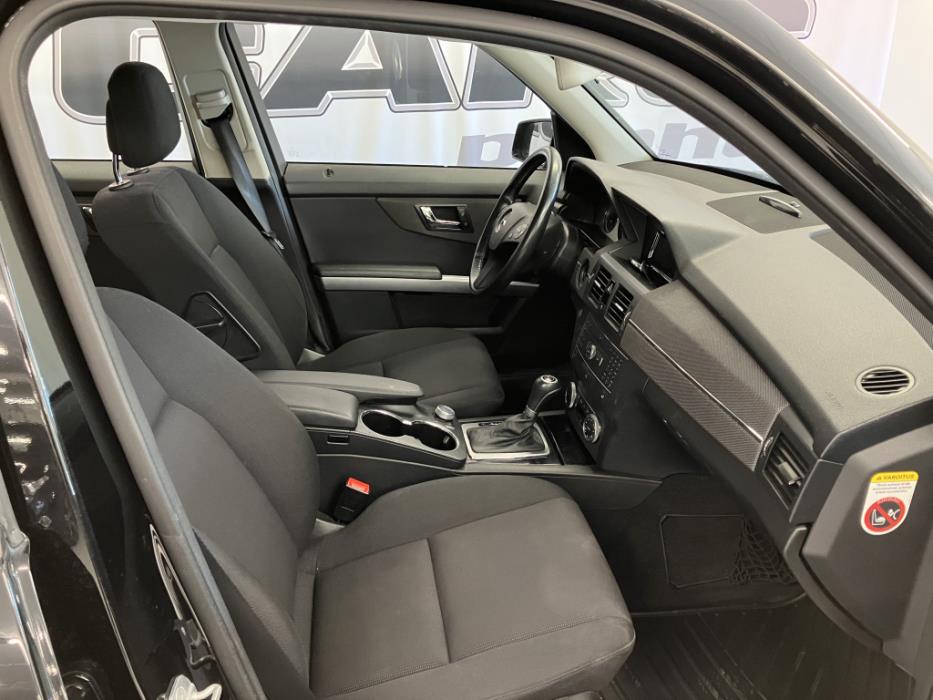 MERCEDES-BENZ GLK 2011