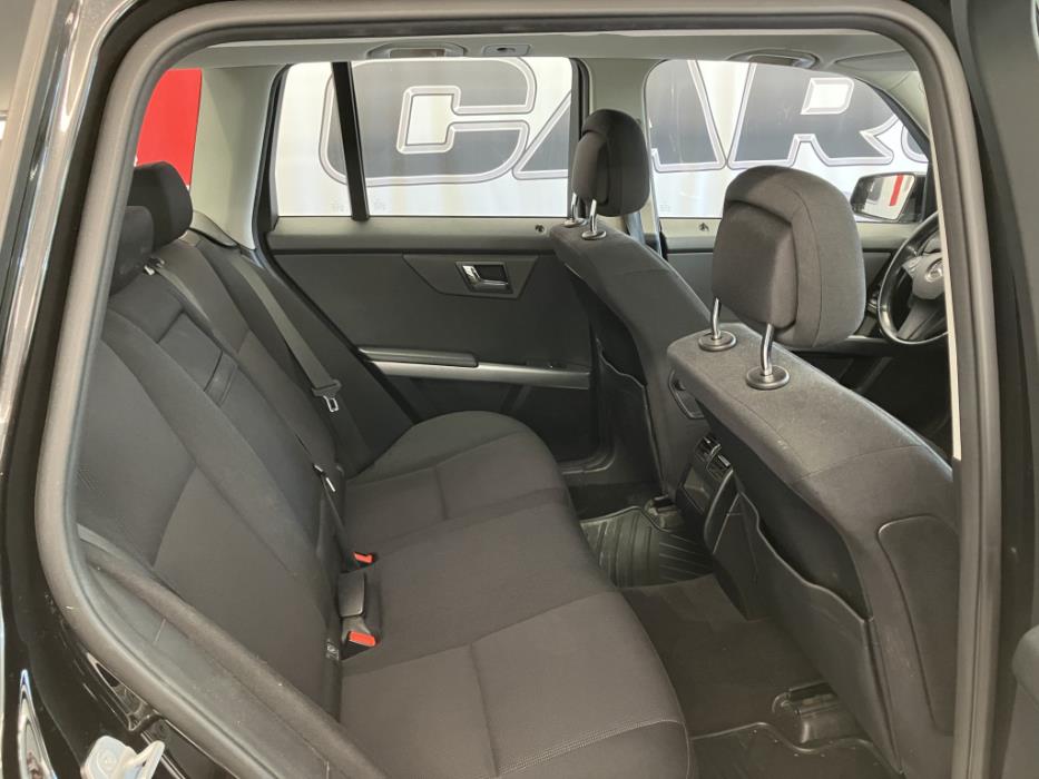 MERCEDES-BENZ GLK 2011