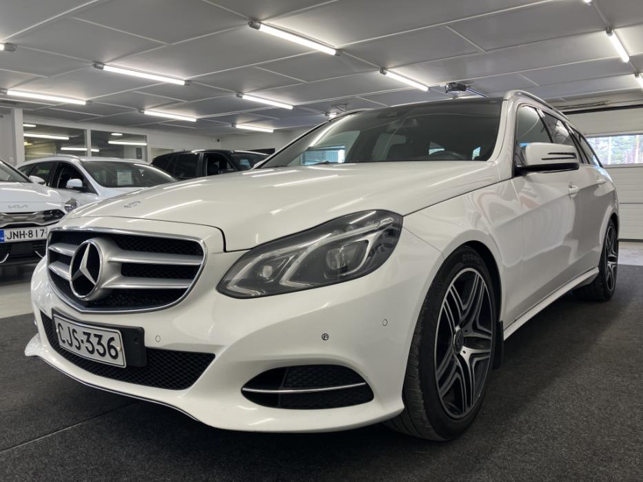MERCEDES-BENZ E 2015