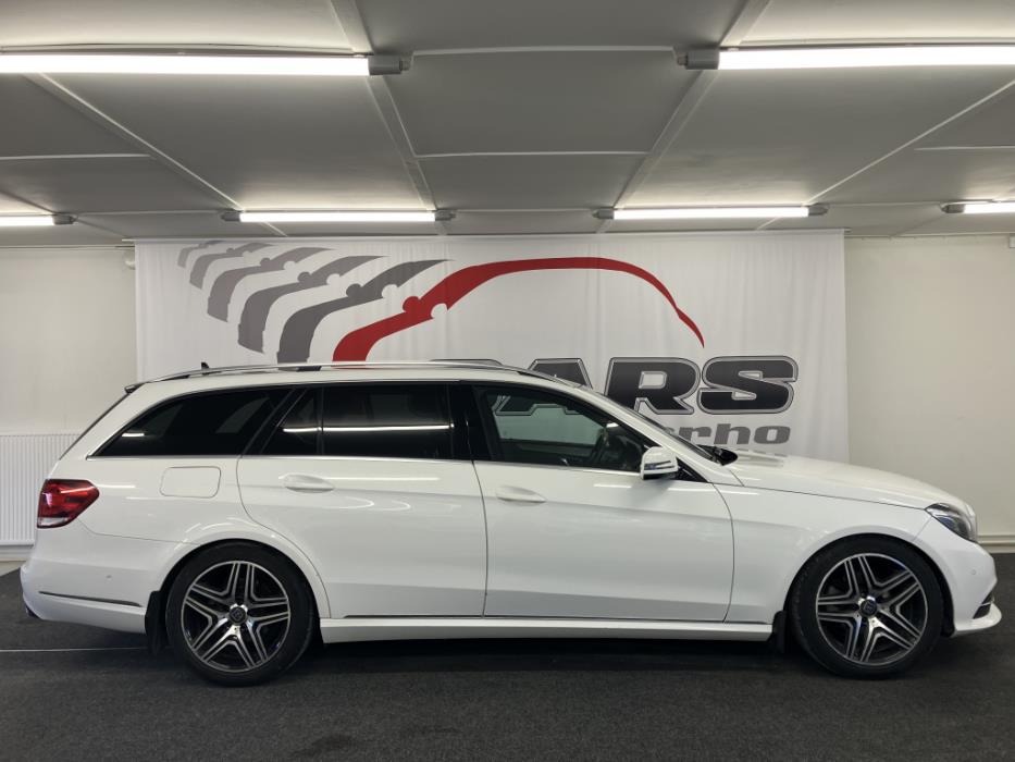 MERCEDES-BENZ E 2015