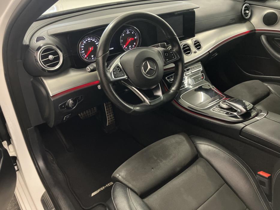 MERCEDES-BENZ E 2017
