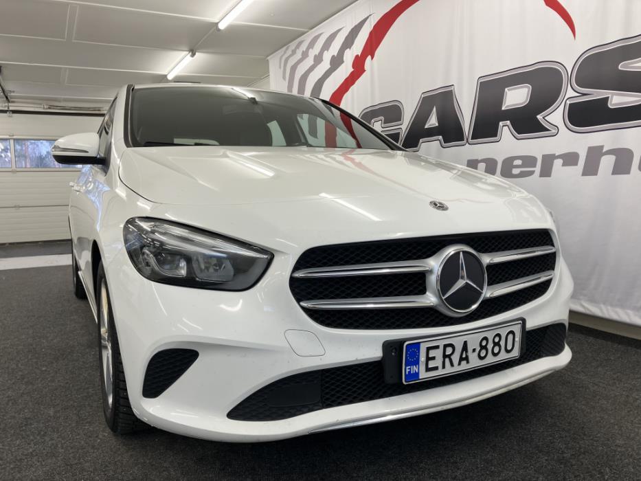MERCEDES-BENZ B 180 D 2019