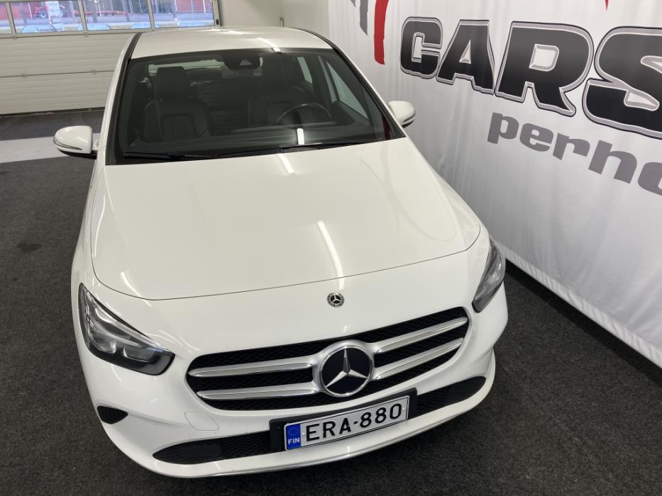 MERCEDES-BENZ B 180 D 2019