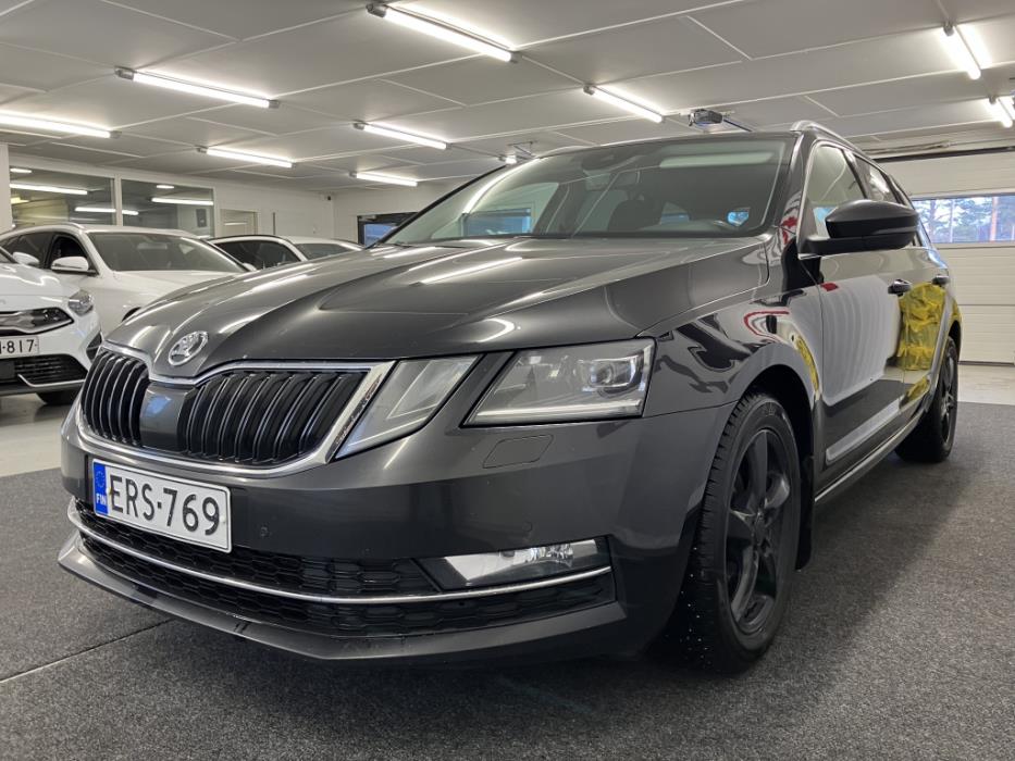 SKODA OCTAVIA 2019