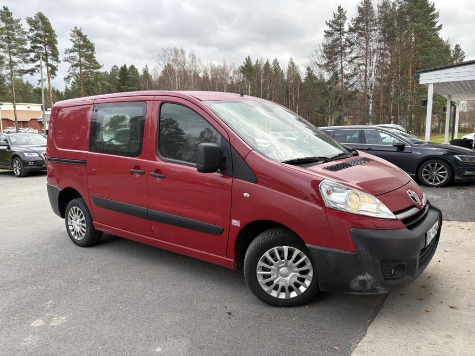 TOYOTA PROACE 2013