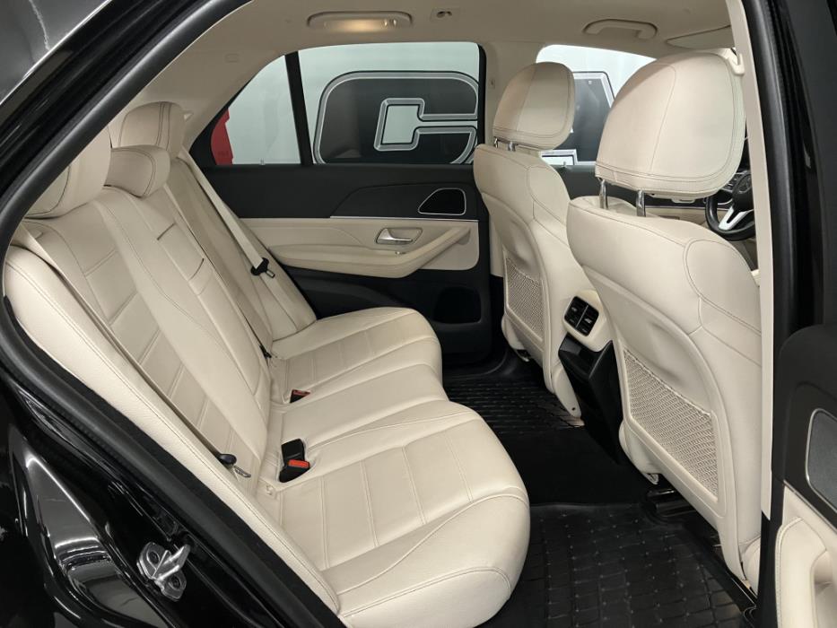 MERCEDES-BENZ GLE 2021