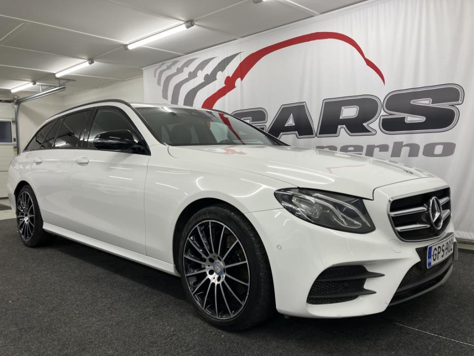 MERCEDES-BENZ E 220 D 4MATIC 2017