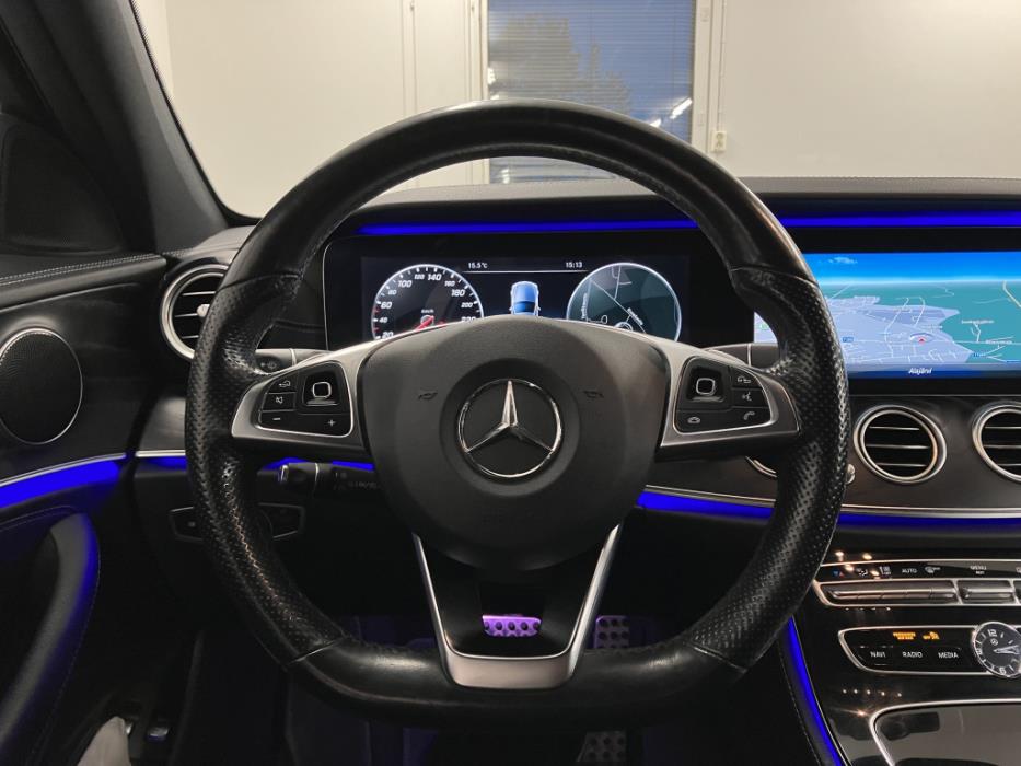 MERCEDES-BENZ E 220 D 4MATIC 2017