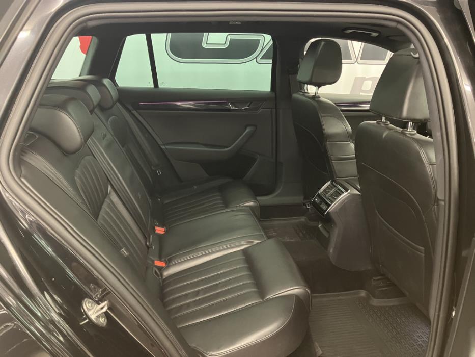 SKODA Superb 2018