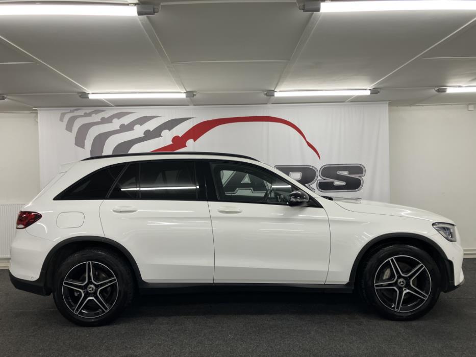 MERCEDES-BENZ GLC 2020