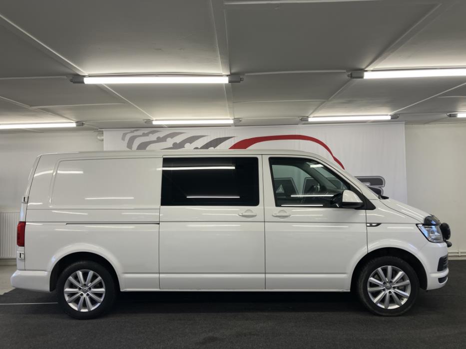 VOLKSWAGEN Transporter 2018