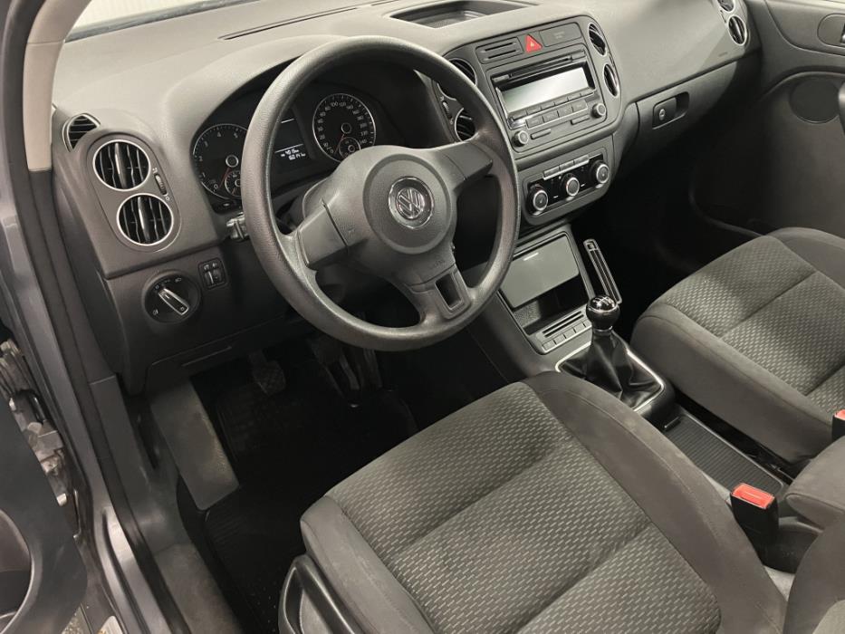 VOLKSWAGEN GOLF PLUS 2011