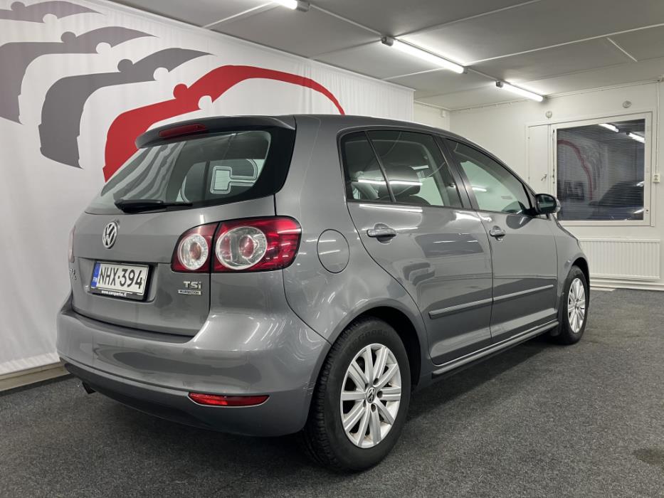 VOLKSWAGEN GOLF PLUS 2011