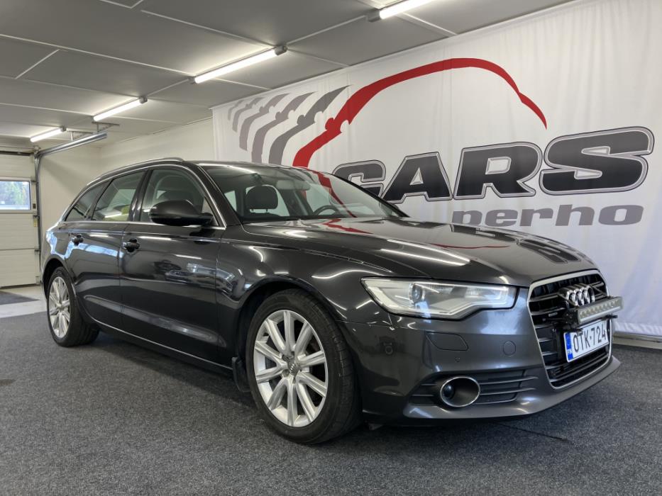 AUDI A6 2012