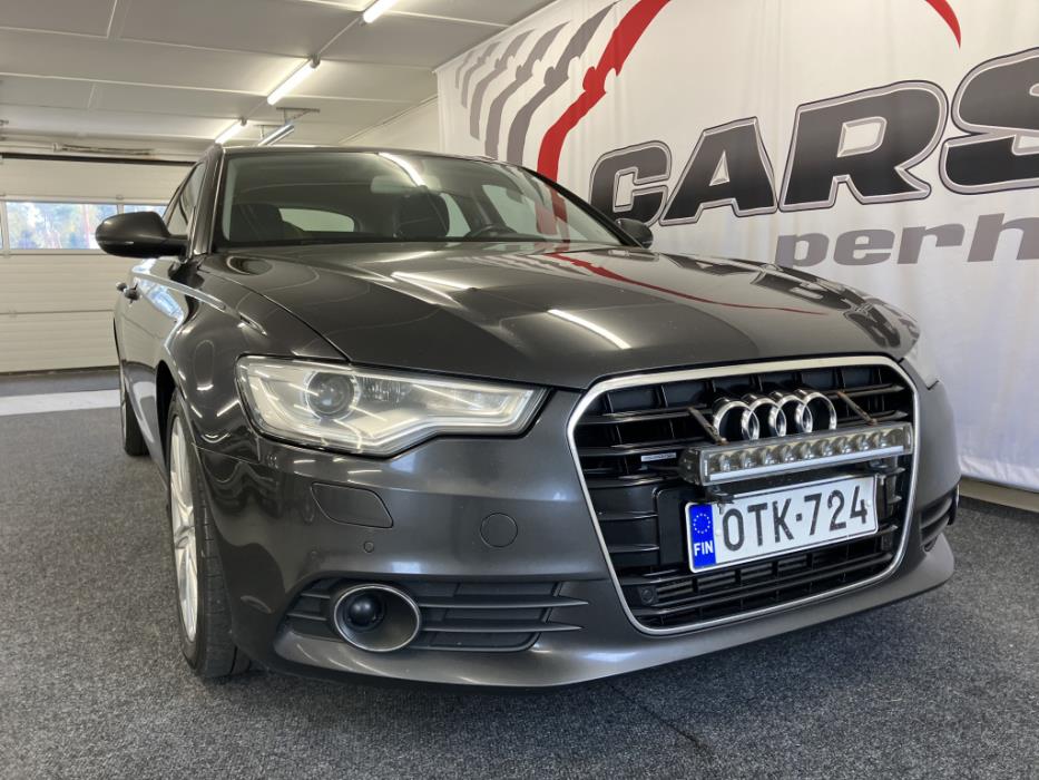 AUDI A6 2012