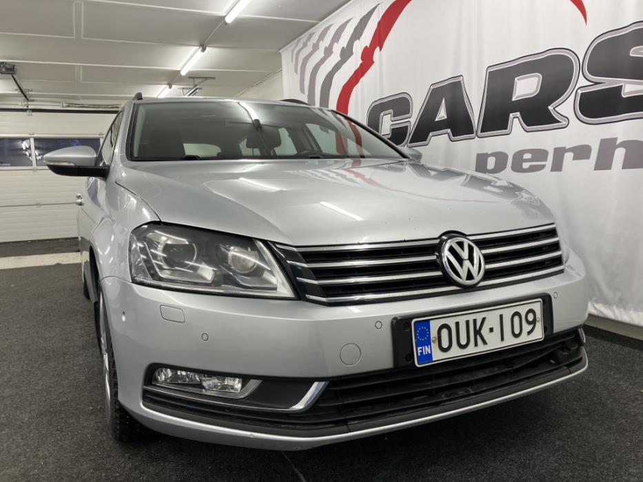 VOLKSWAGEN PASSAT 2014