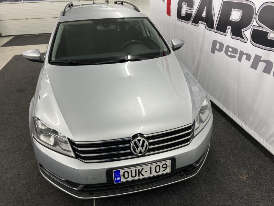 VOLKSWAGEN PASSAT 2014