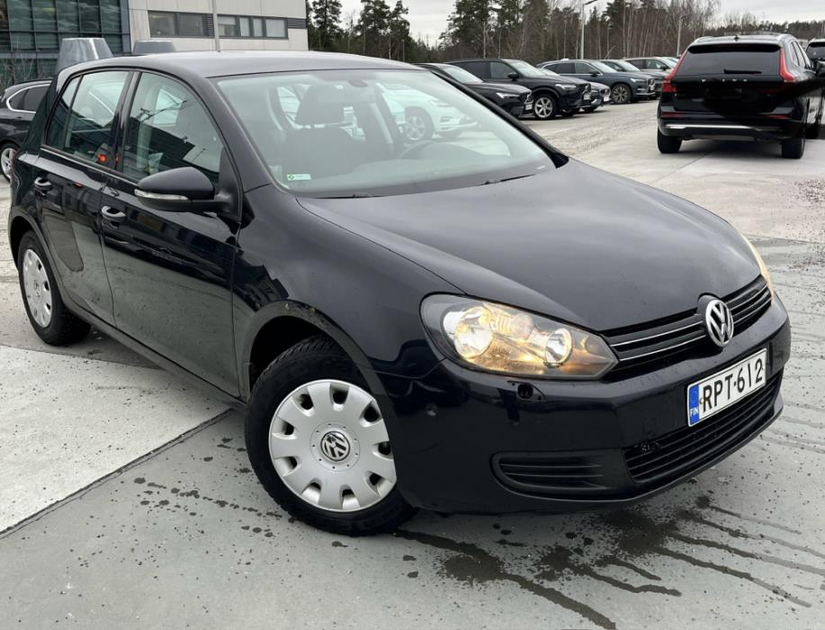 VOLKSWAGEN GOLF 2012