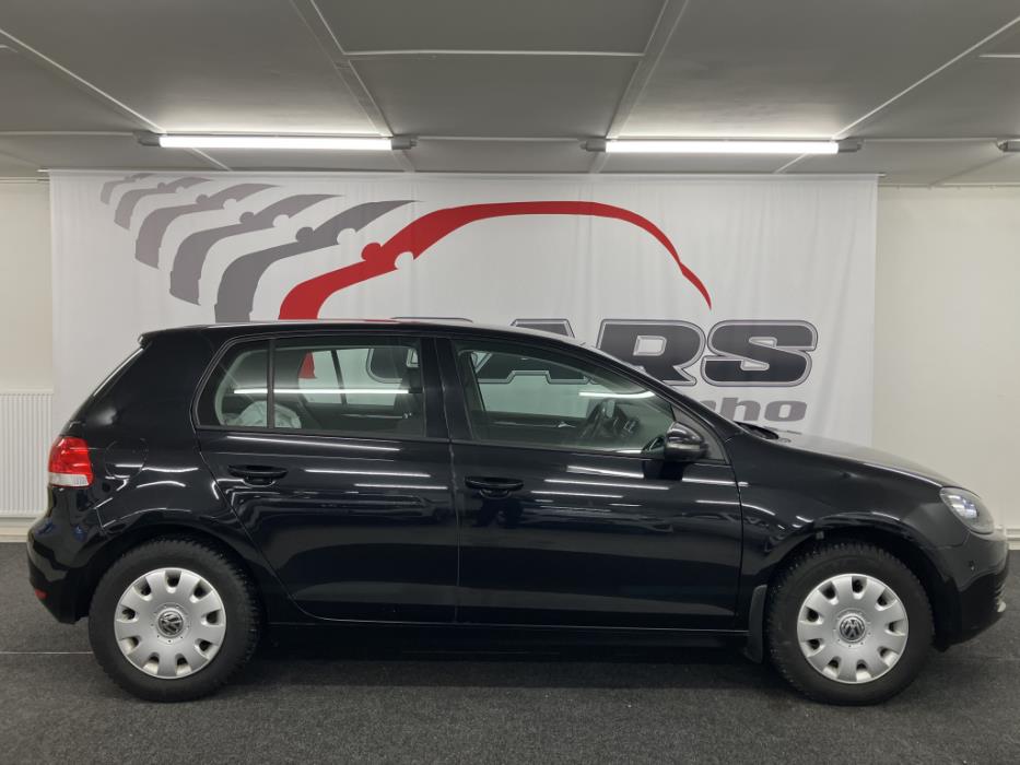 VOLKSWAGEN GOLF 2012