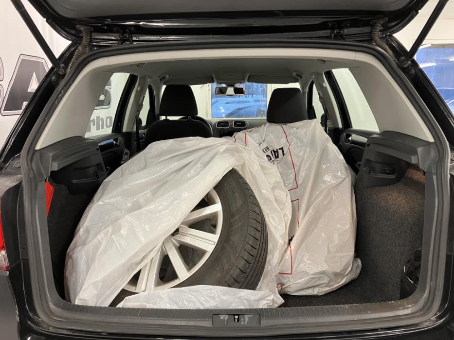 VOLKSWAGEN GOLF 2012