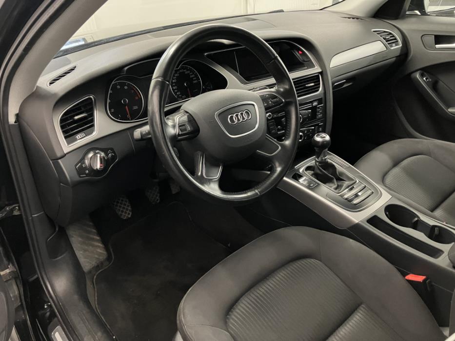 AUDI A4 LIMOUSINE 2014