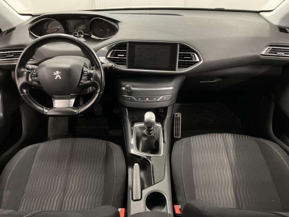 PEUGEOT 308 2017