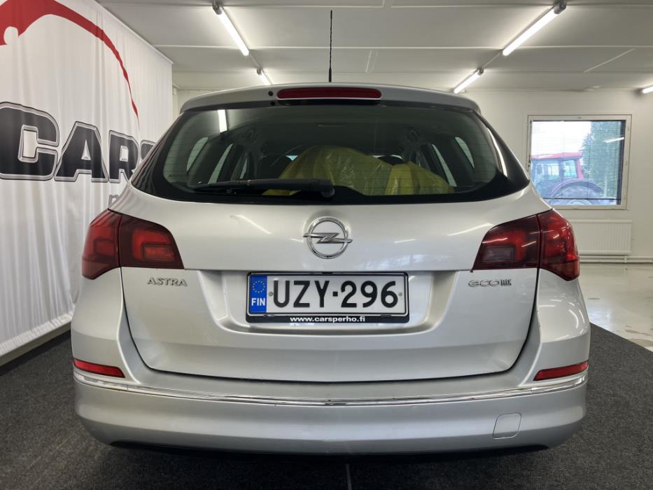 OPEL Astra 2013