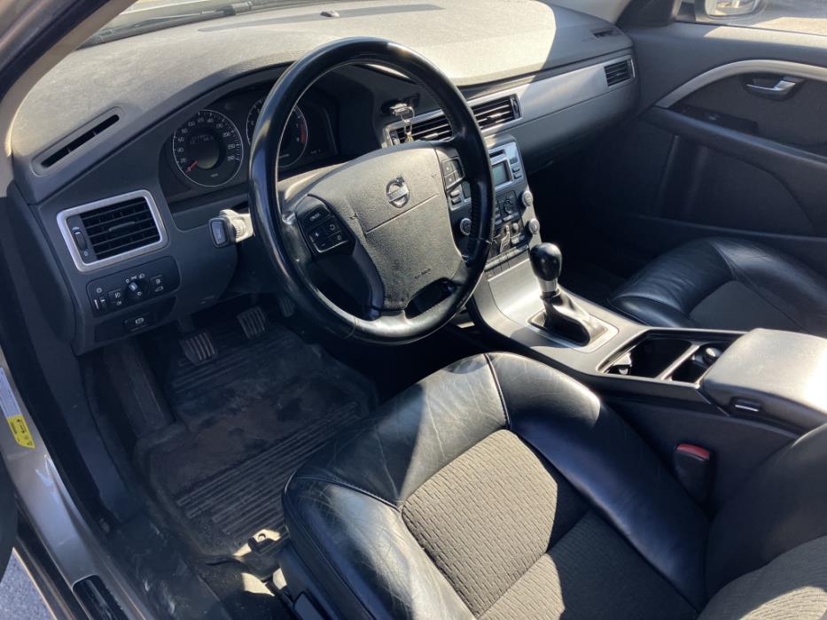 VOLVO V70 2007