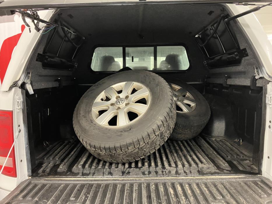 VOLKSWAGEN AMAROK 2011