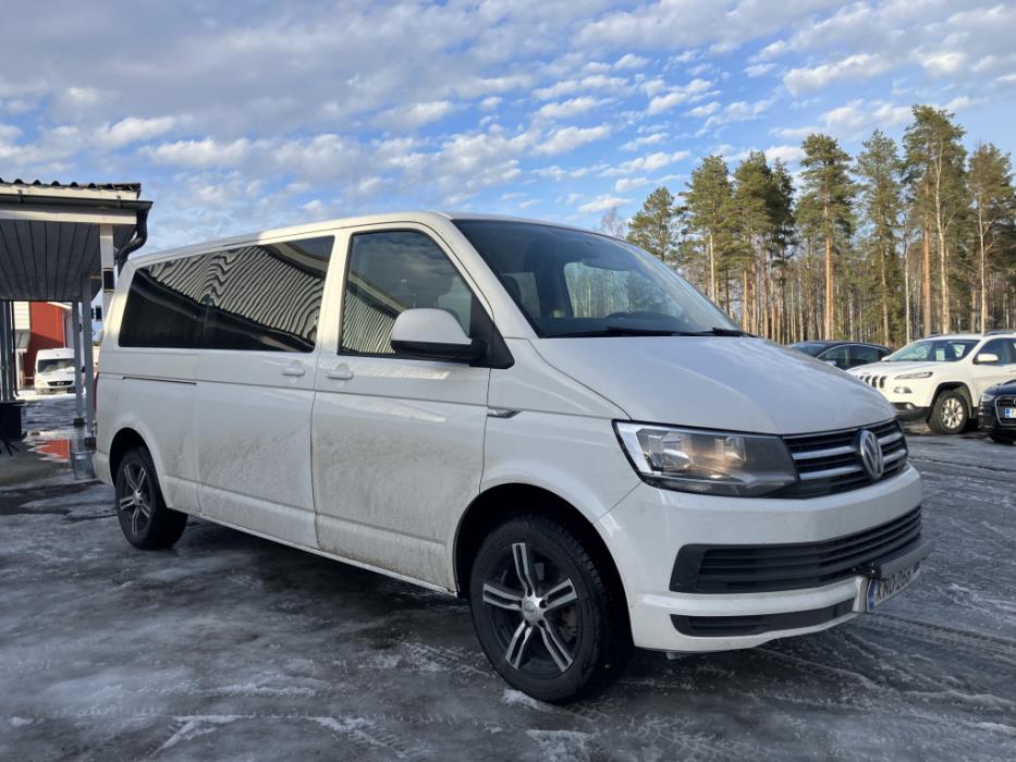 VOLKSWAGEN Caravelle 2016
