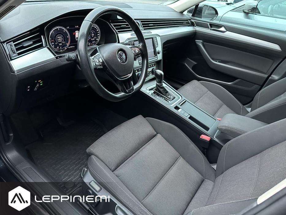 VOLKSWAGEN Passat 2016