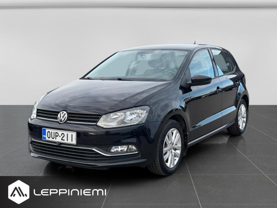 VOLKSWAGEN Polo 2015
