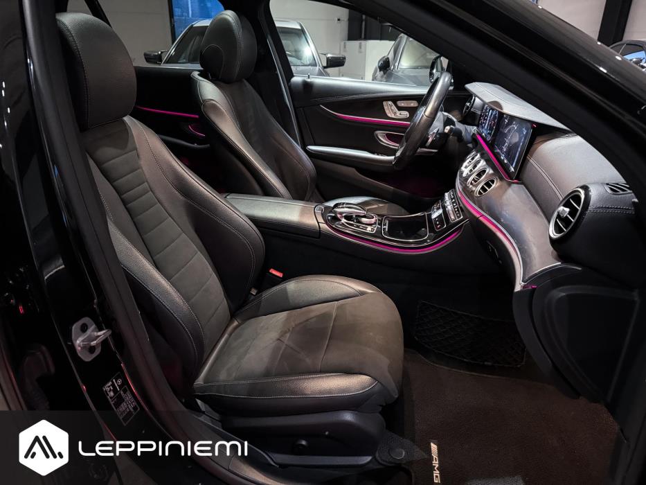 MERCEDES-BENZ E 2019