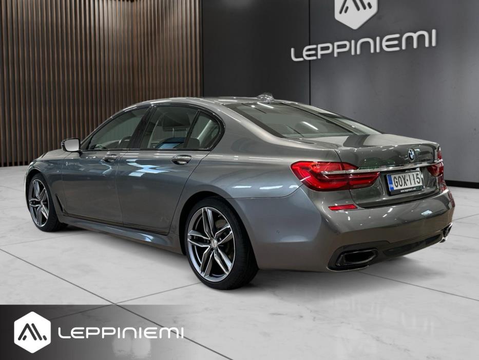 BMW 750 2019
