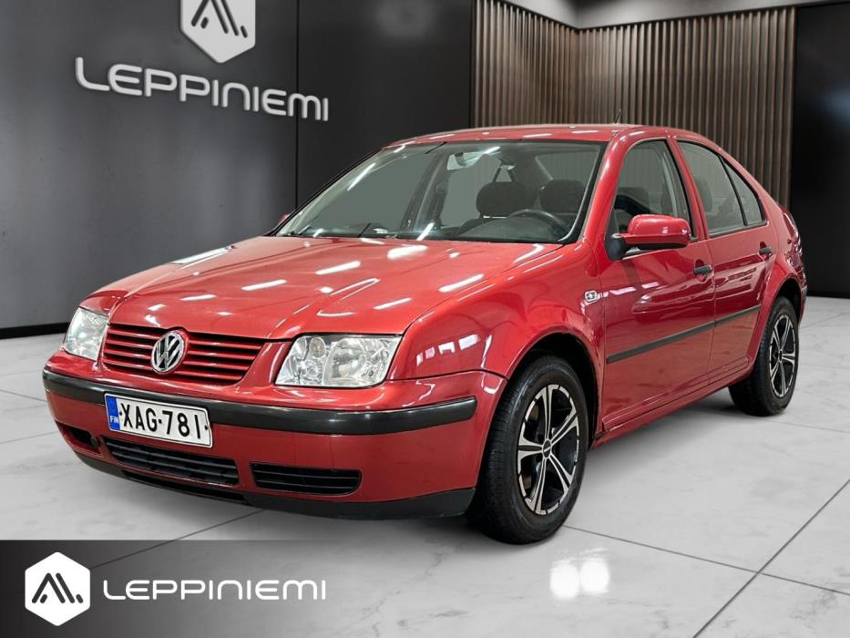 VOLKSWAGEN Bora 2004