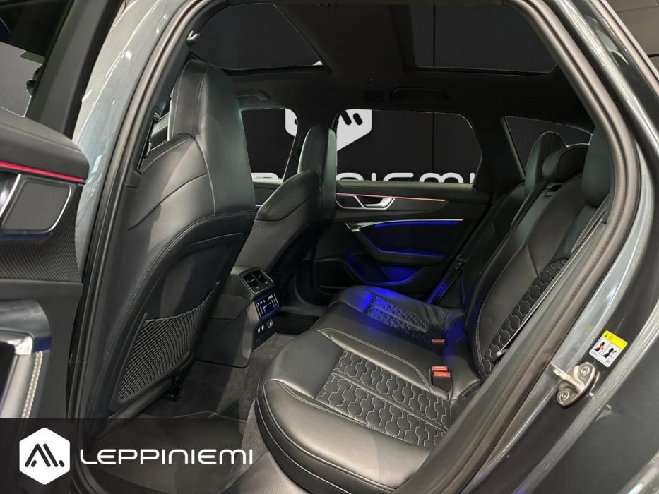AUDI RS6 2020