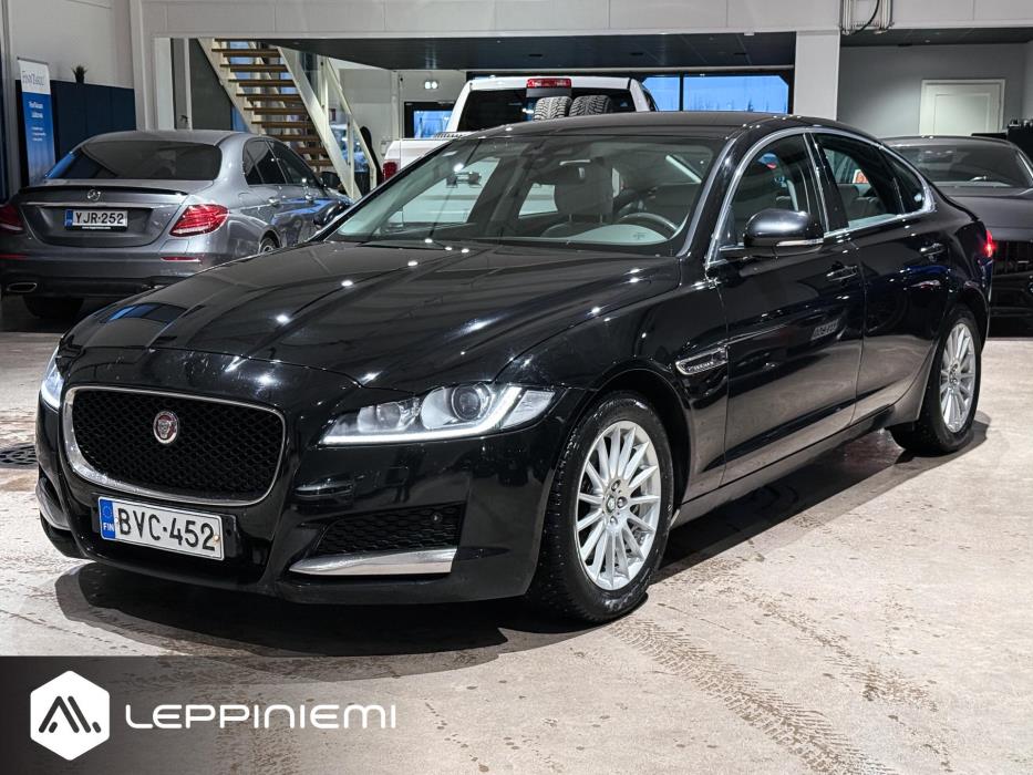JAGUAR XF 2018