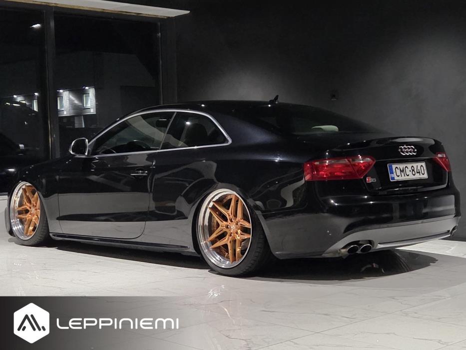 AUDI S5 2008