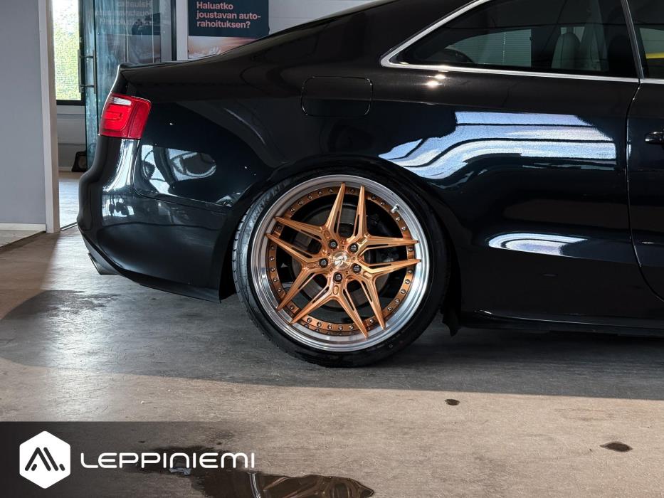 AUDI S5 2008